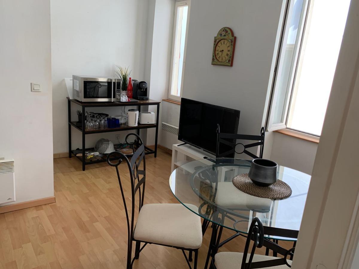 Biarritz Centre, Pres Avenue De Verdun, Cosy Apt 2 Pieces , Salon , Chambre Separe, Rue Tres Calme A 10 Minutes A Pied De La Grande Plage ภายนอก รูปภาพ