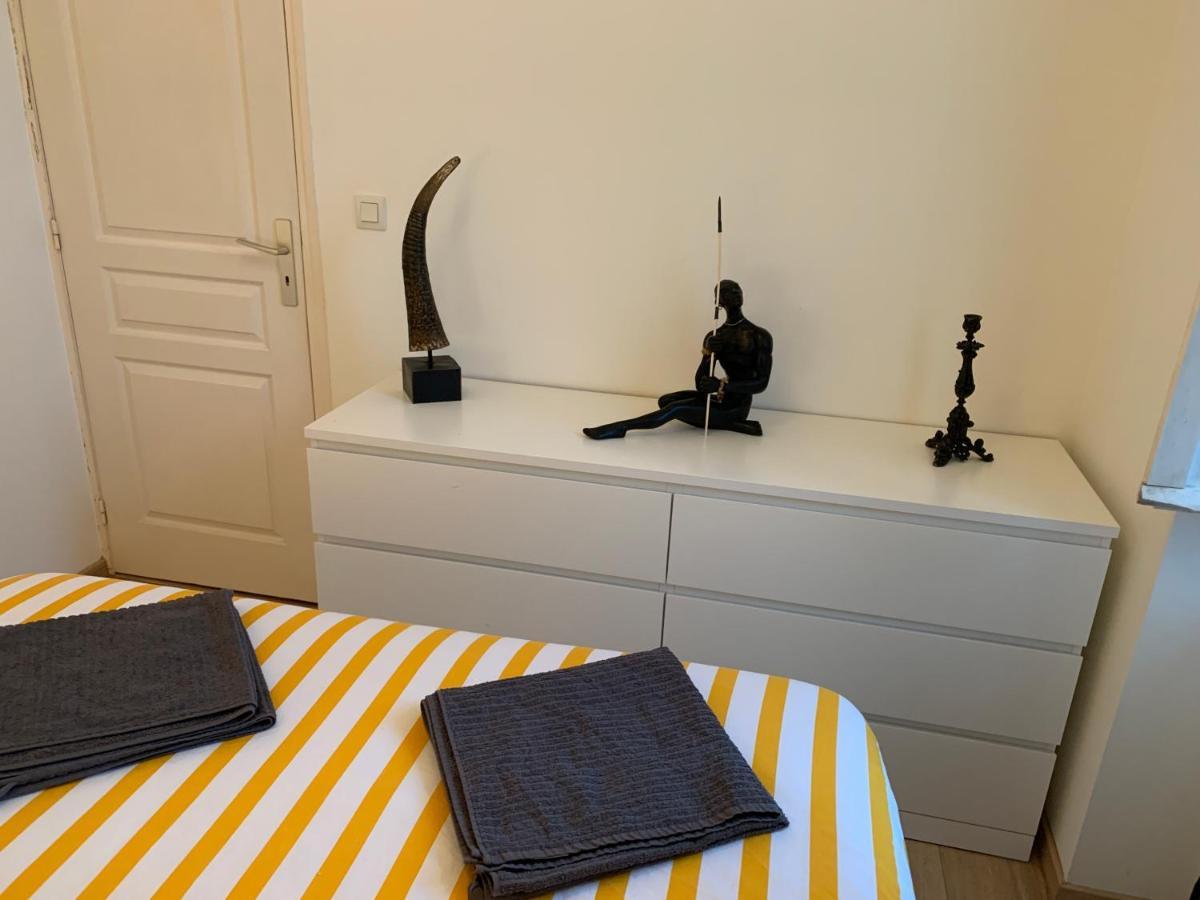 Biarritz Centre, Pres Avenue De Verdun, Cosy Apt 2 Pieces , Salon , Chambre Separe, Rue Tres Calme A 10 Minutes A Pied De La Grande Plage ภายนอก รูปภาพ