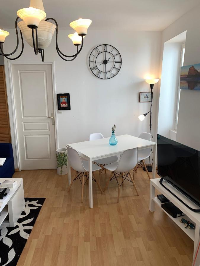 Biarritz Centre, Pres Avenue De Verdun, Cosy Apt 2 Pieces , Salon , Chambre Separe, Rue Tres Calme A 10 Minutes A Pied De La Grande Plage ภายนอก รูปภาพ
