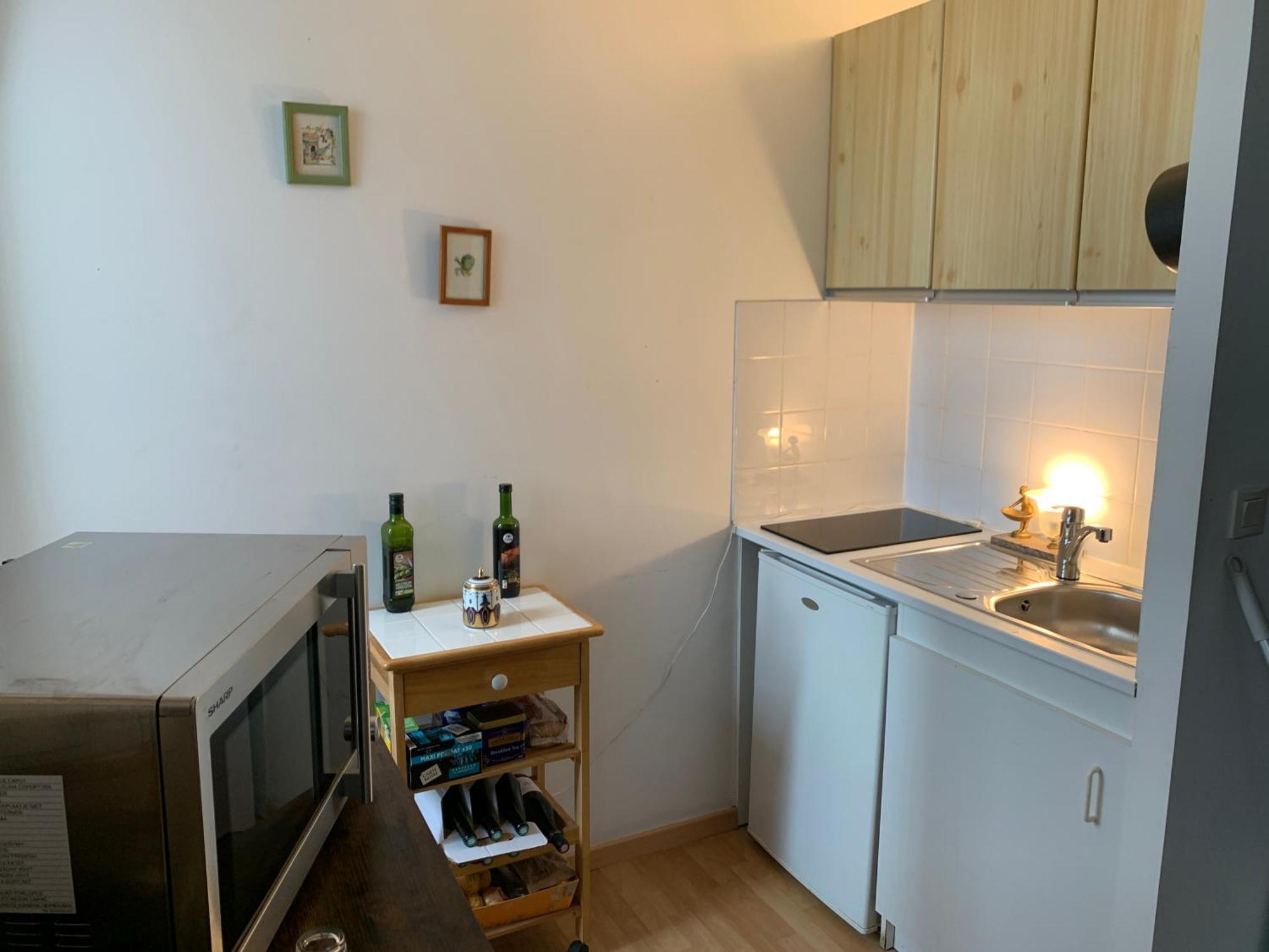 Biarritz Centre, Pres Avenue De Verdun, Cosy Apt 2 Pieces , Salon , Chambre Separe, Rue Tres Calme A 10 Minutes A Pied De La Grande Plage ภายนอก รูปภาพ